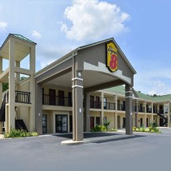 Super 8 By Wyndham Petersburg Hotels 3138 South Crater Rd Photo Of Super 8 By Wyndham Petersburg Va United States