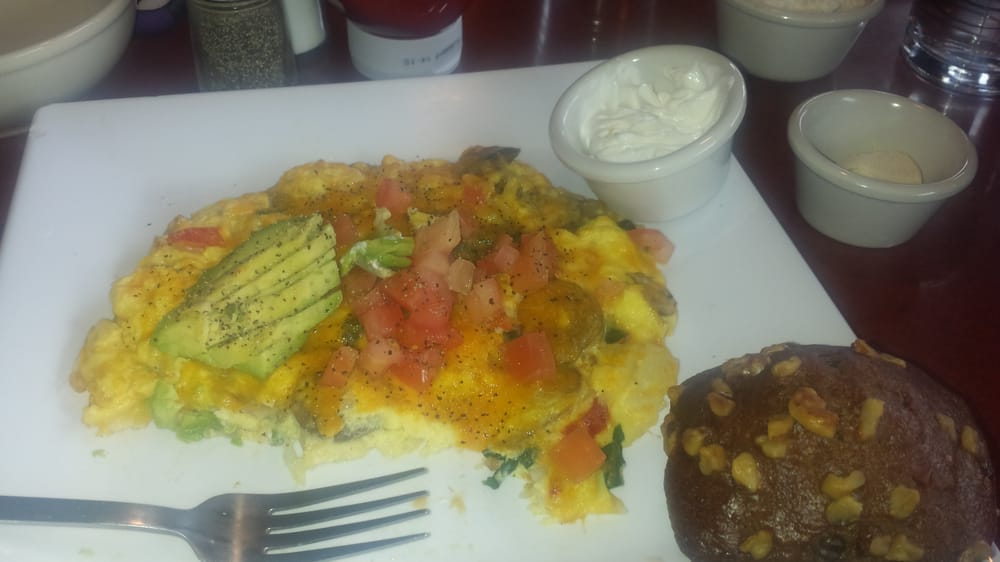 Bakers Square American (Traditional) 1310 NW 114th Street Clive