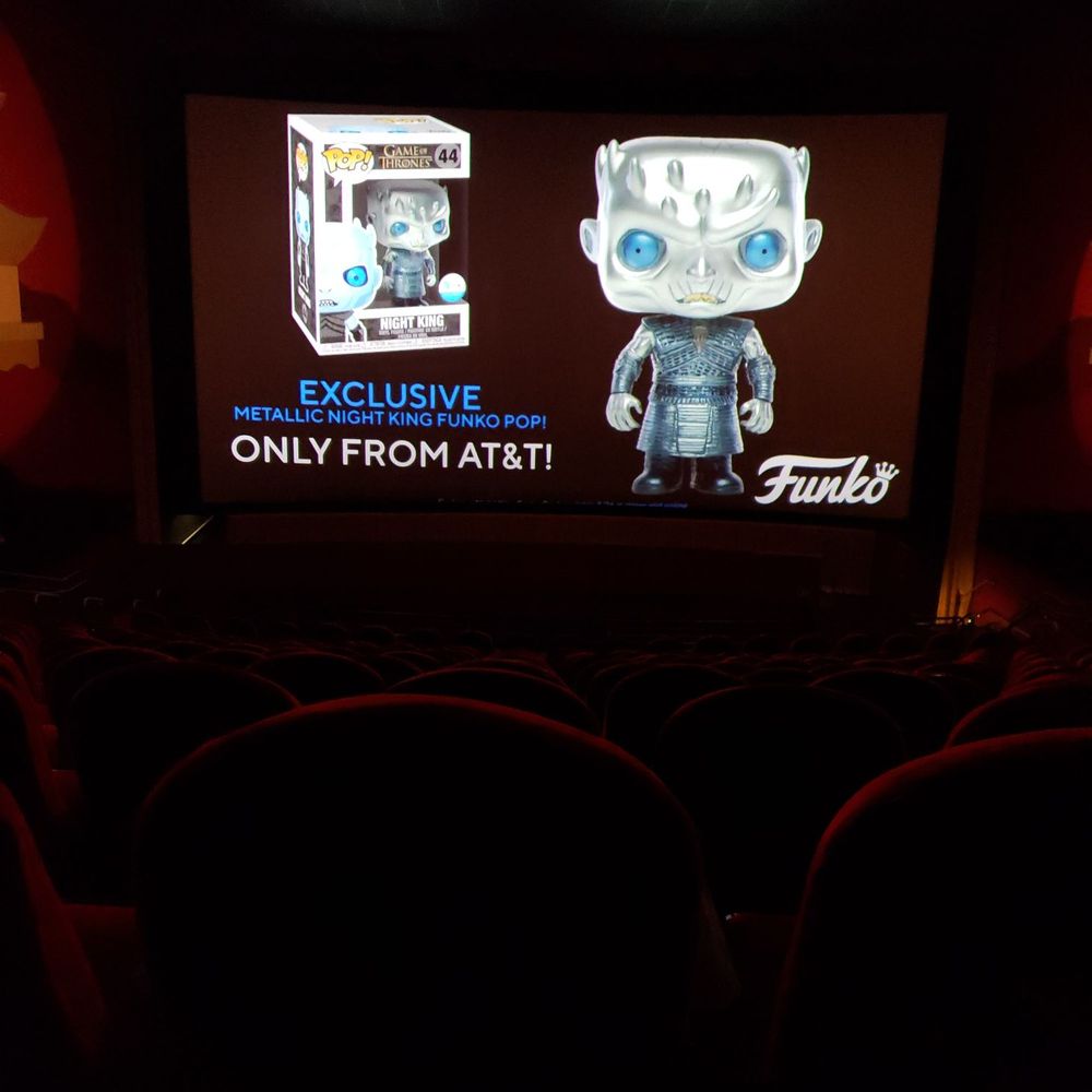 Edwards Fresno 22 & IMAX 115 Photos & 192 Reviews Cinema 250
