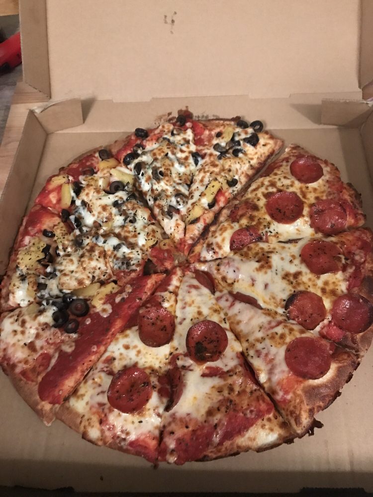 Westside Pizza 18 Reviews Italian 204 W Walnut St