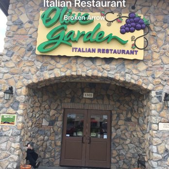 photo of olive garden italian restaurant broken arrow ok united states outside - Olive Garden Broken Arrow photo of olive garden italian restaurant broken arrow ok united states outside - Olive Garden Broken Arrow