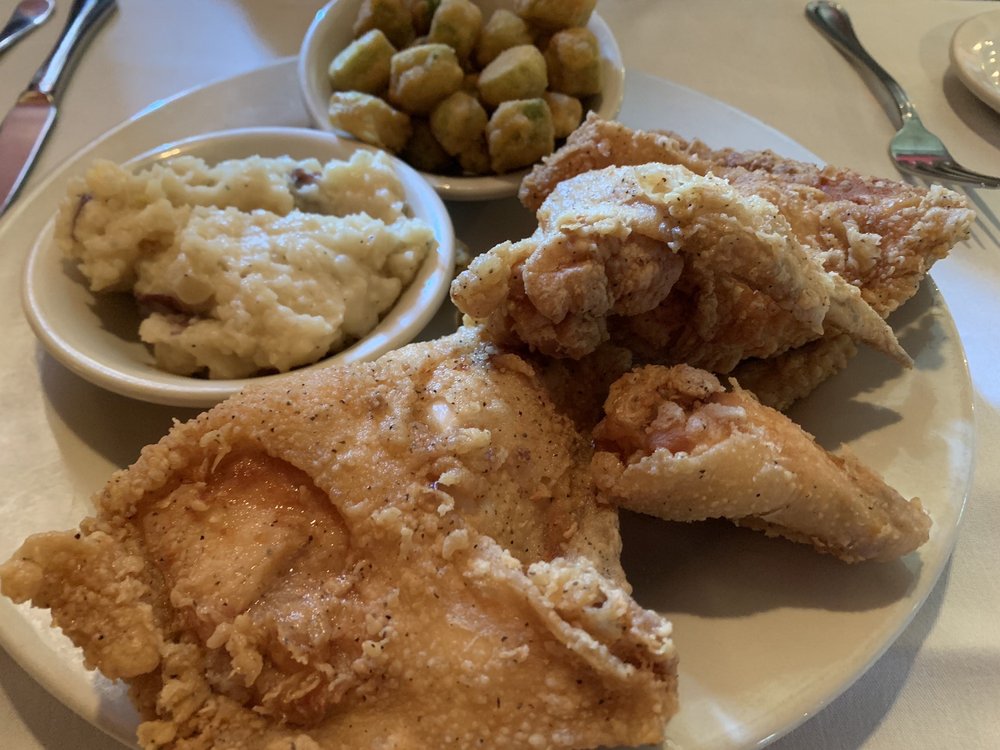 Kennon House & Sports Bar