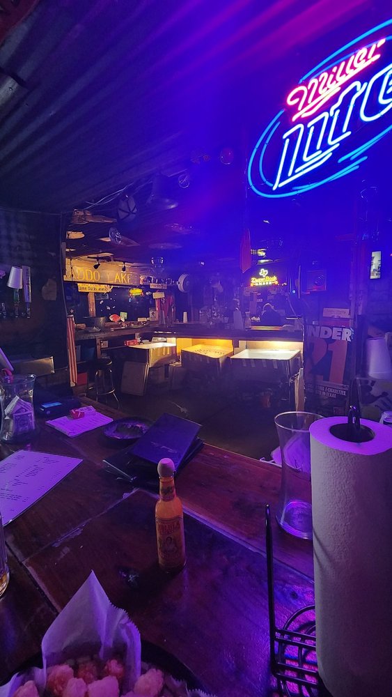 Lighthouse Bar and Grill