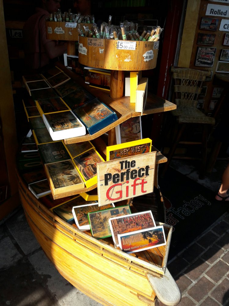 Island Cigar Factory 22 Photos & 21 Reviews Tobacco Shops 1100
