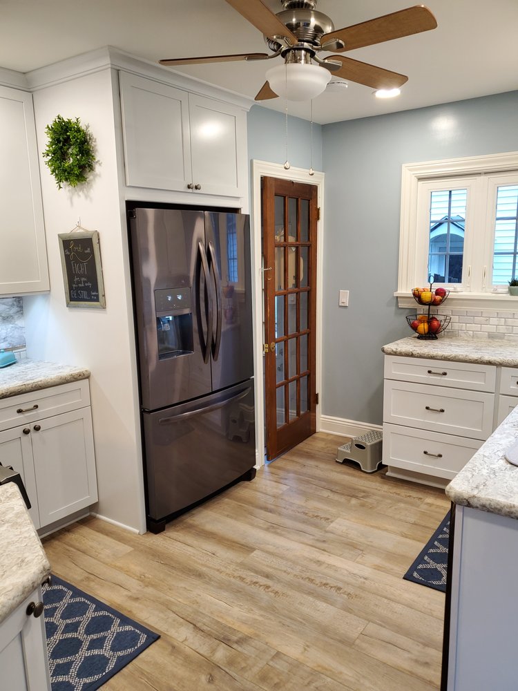 image of business Modern Home Kitchen & Bath Center
