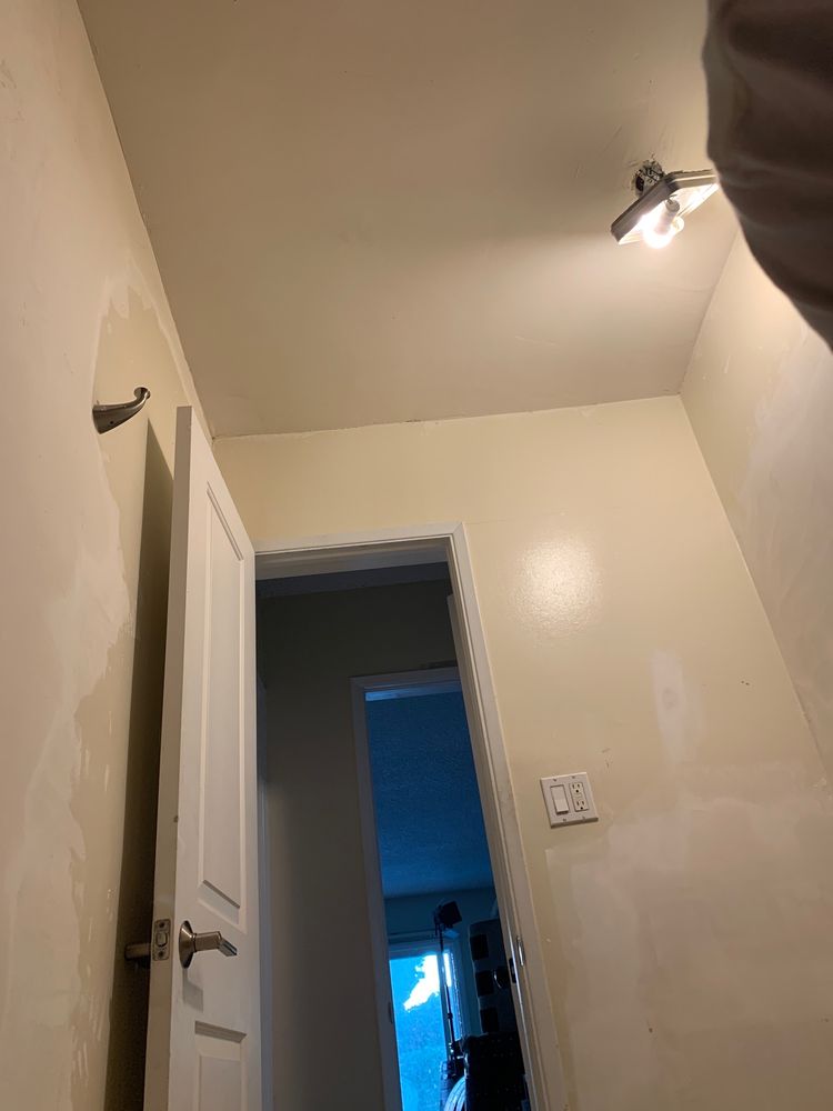 image of business Y V General Construction Company