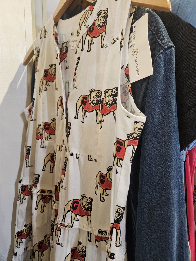 Red Otter Outfitters