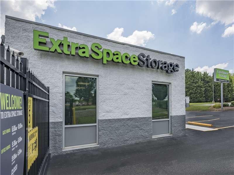 Extra Space Storage