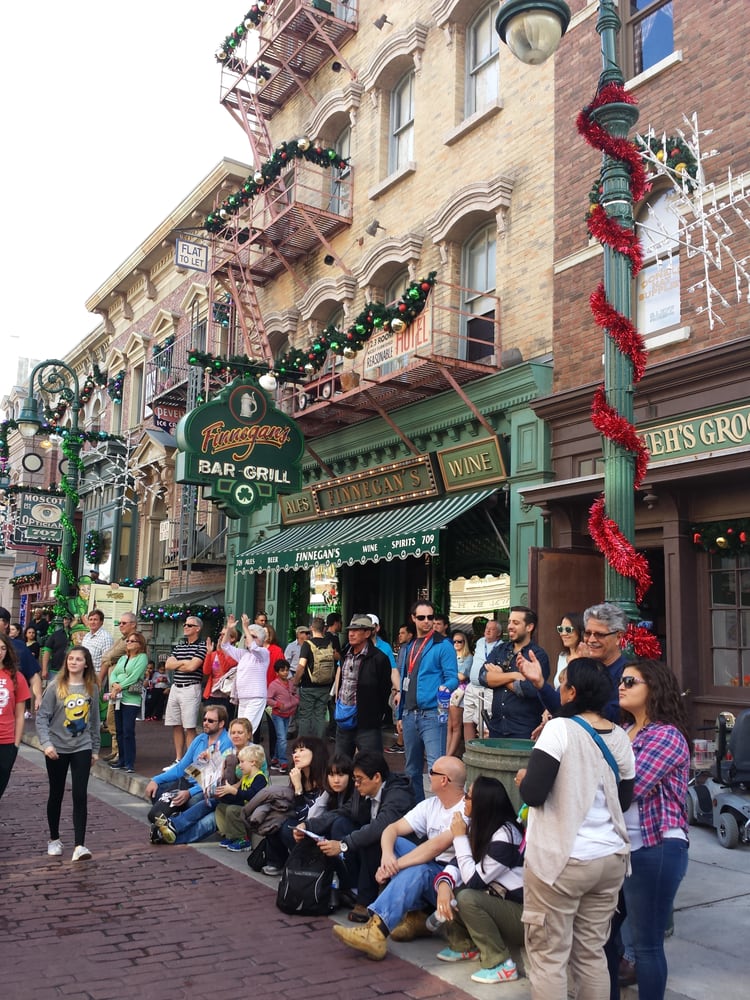 Finnegan’s Bar & Grill 255 Photos & 195 Reviews American