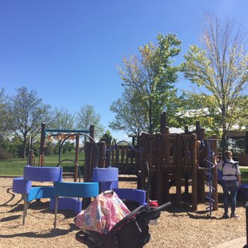 Redstone Park - Parks - 29 Photos - 3280 Redstone Park Cir, Highlands