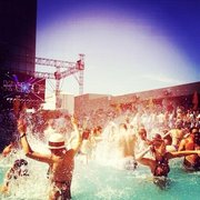 Hq2 Nightclub Beachclub 12 Photos 33 Reviews Dance Clubs 500 6 Photo Of Hq2 Nightclub Beachclub Atlantic City Nj United States