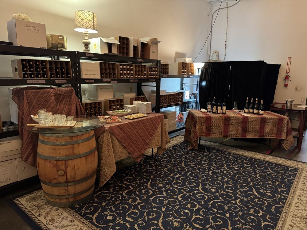 Woodinville Wa Tsillan Cellars Restaurant Trust Cellars Gift