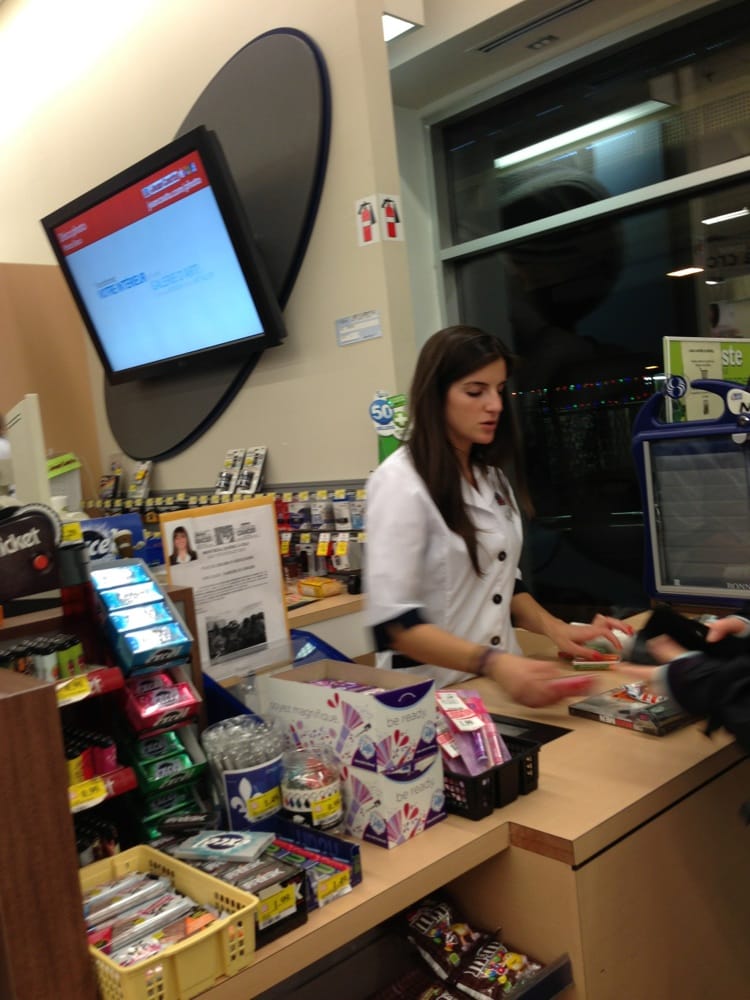 Jean Coutu Drugstores 6500 SaintHubert Rue, RosemontLa Petite