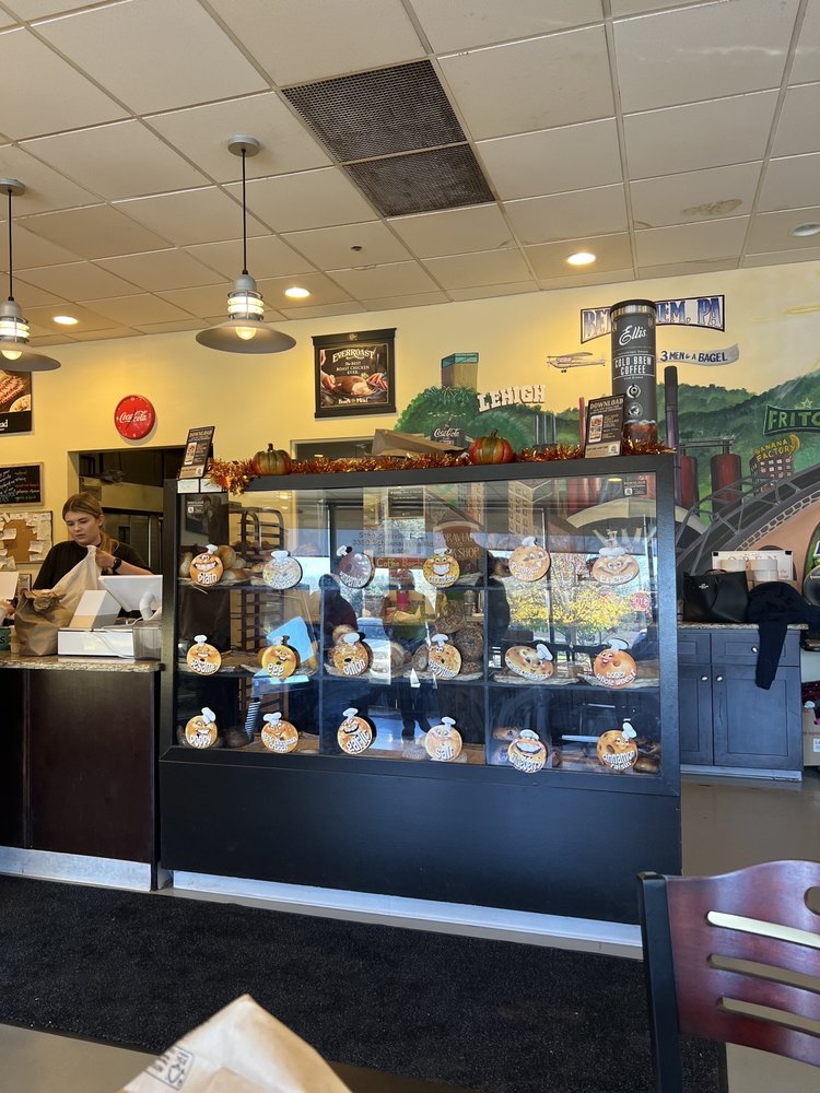 3 Men & A Bagel