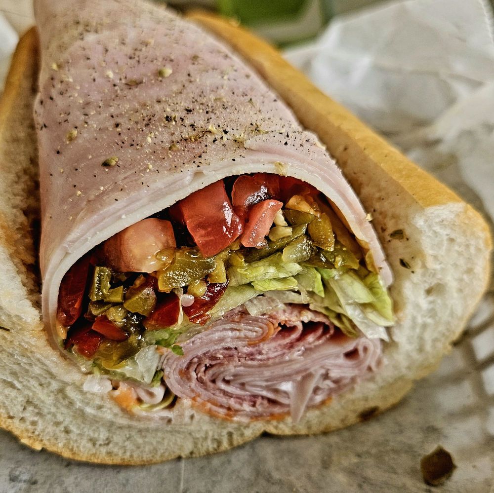 Monte's Sub Shop