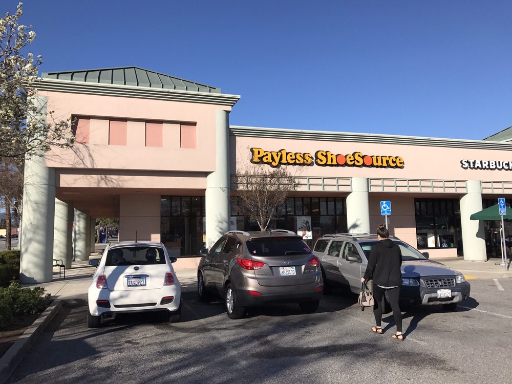 Payless Shoesource 10 Reviews Shoe S 1815 Hilale Ave Payless