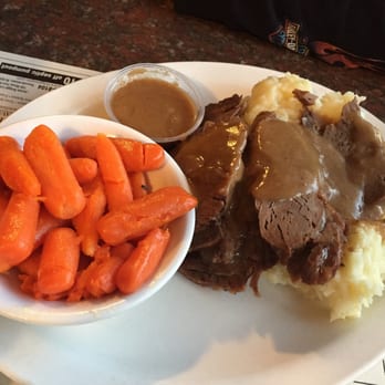 Homestead Restaurant 11 Photos 30 Reviews American New 750 Photo Of Homestead Restaurant Exeter Ri United States Pot Roast