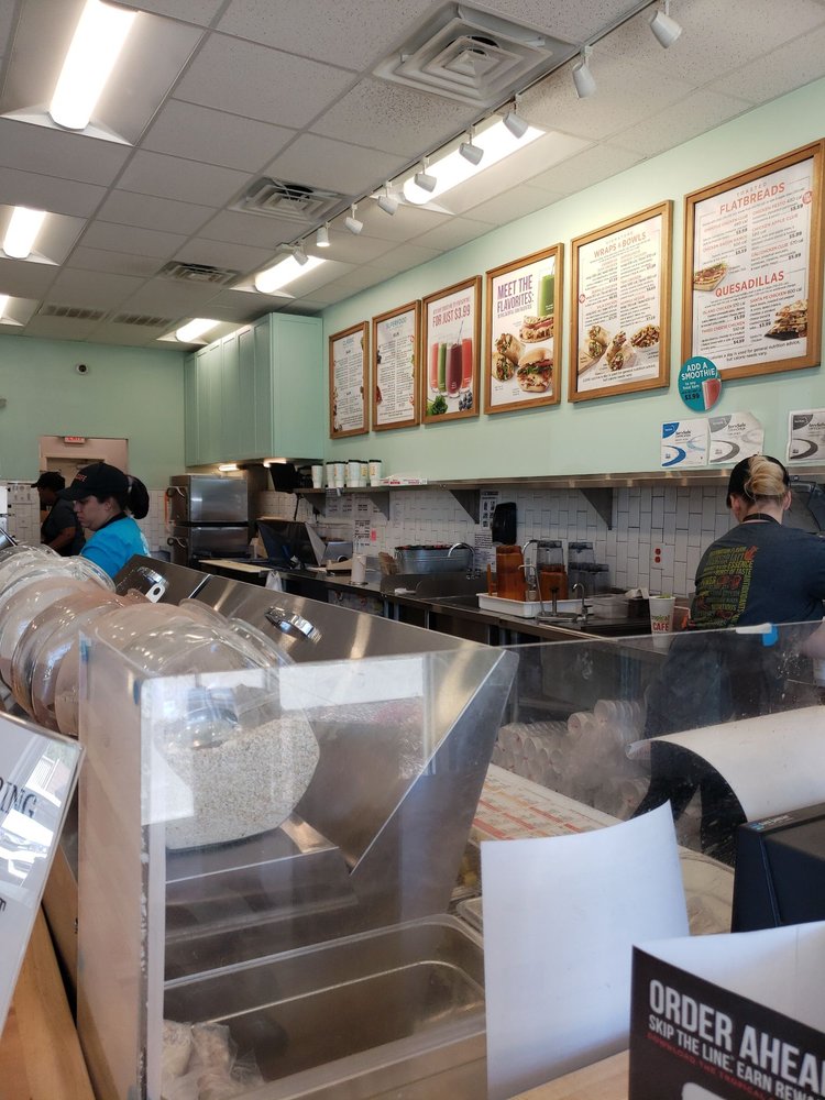 Tropical Smoothie Cafe