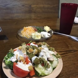 Branding Iron Family Restaurant Restaurants 1025 W Main St Photo Of Branding Iron Family Restaurant Durant Ok United States Yummy Salad