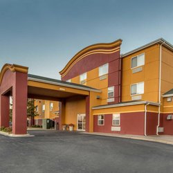 Econo Lodge Inn Suites 44 Photos Hotels 101 Reasor St Photo Of Econo Lodge Inn Suites Tahlequah Ok United States