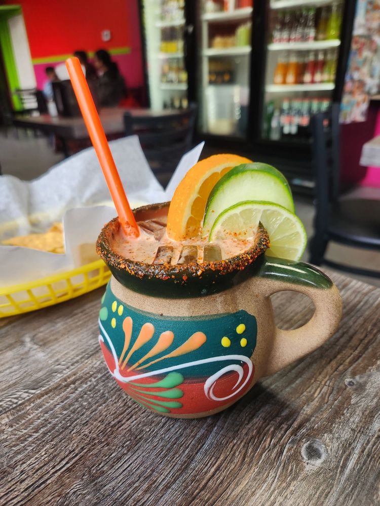 La Jaiba Taqueria Y Mariscos