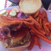flyers restaurant and brewery 72 photos 234 reviews american flyers oak harbor