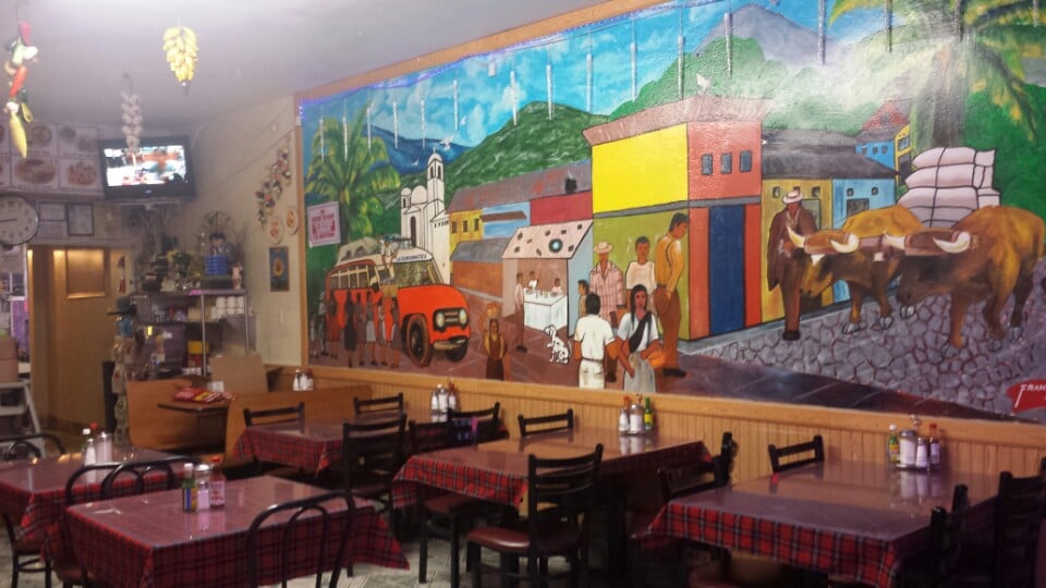 El Sonsonateco 11 Reviews Latin American 2171 W Washington Blvd