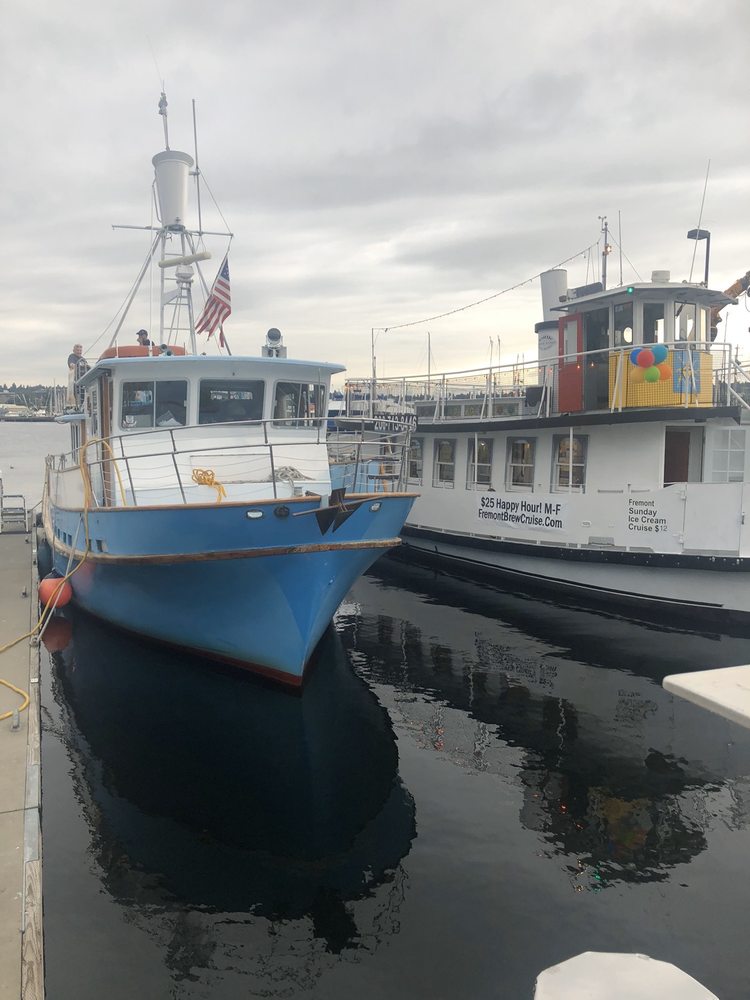Seattle Fun Boat