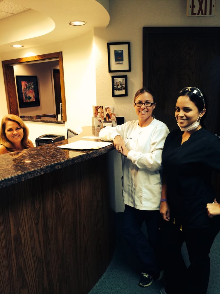 image of business George J Karr, DDS