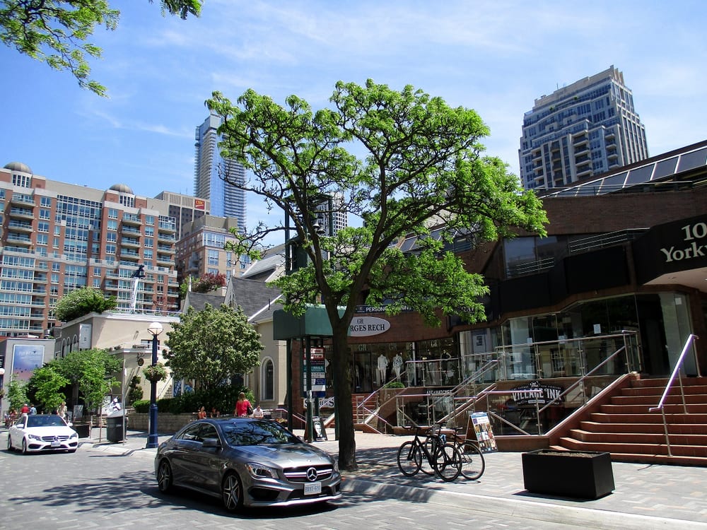 Yorkville Park 32 Photos Parks Cumberland St, Yorkville, Toronto, ON Yelp