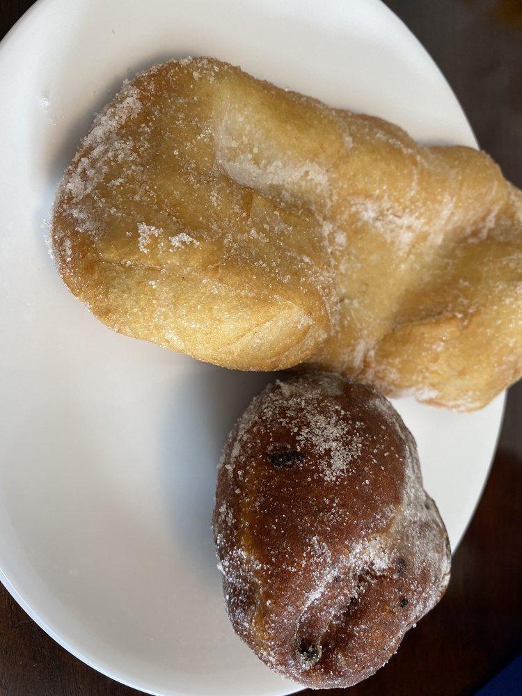 Vibo's Bakery