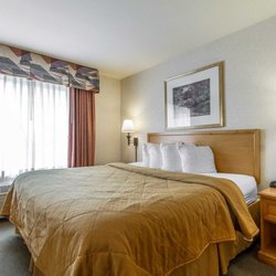 Quality Inn Suites 16 Photos Hotels W9250 Prospect Drive Photo Of Quality Inn Suites Lodi Wi United States
