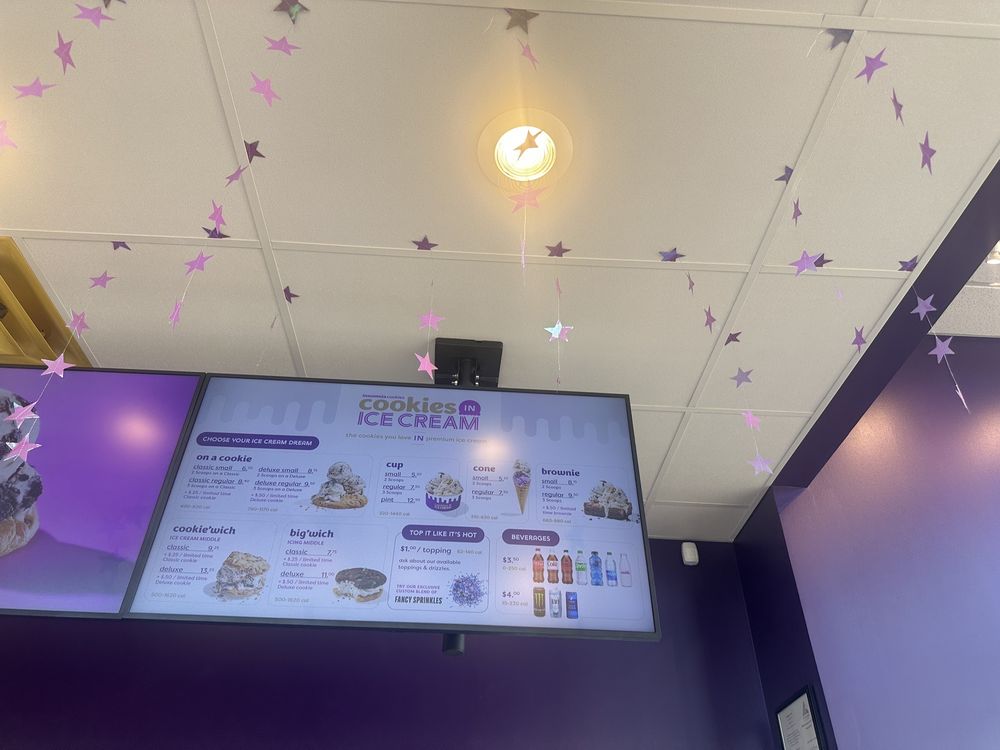 Insomnia Cookies