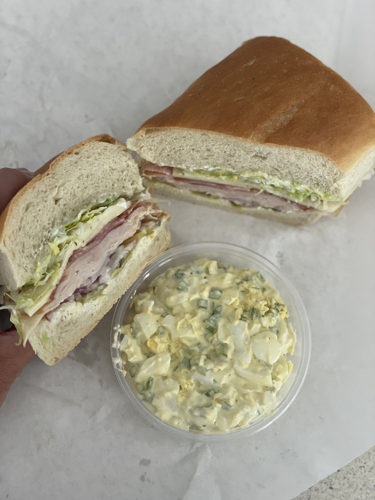 Rutily's Market & Deli