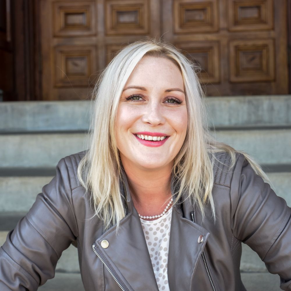 Jacqy Shook - Coldwell Banker Bain