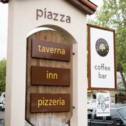 Hopland Inn Closed Hotels 13401 S Hwy 101 Ca Piazza De Campovida