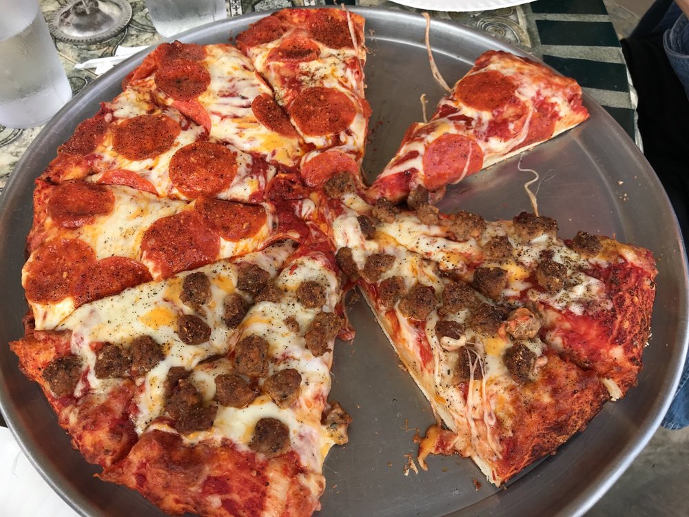 Bear Mountain Pizza 42 Photos & 93 Reviews Pizza 31074 E Kings