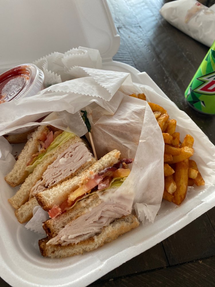 Harbor City Lunch