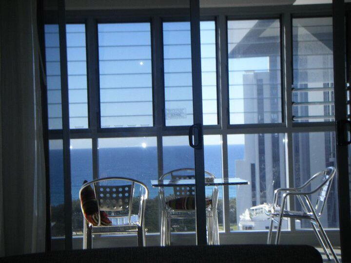 Meriton Serviced Apartments