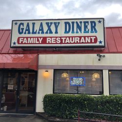 Galaxy Diner 64 Photos 77 Reviews Diners 3320 Henderson Mill Photo Of Galaxy Diner Atlanta Ga United States