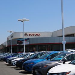 Toyota Escondido 143 Photos 698 Reviews Car Dealers 231 Toyota Escondido 143 Photos 698 Reviews Car Dealers 231 Lincoln Pkwy Ca Phone Number Yelp
