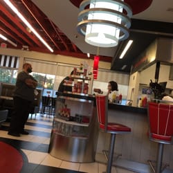 Steak N Shake 64 Photos 91 Reviews Burgers 2103 Pinnacle Photo Of Steak N Shake Covington La United States