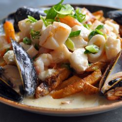 dianne s fish bar 154 photos 100 reviews seafood 195 ontario