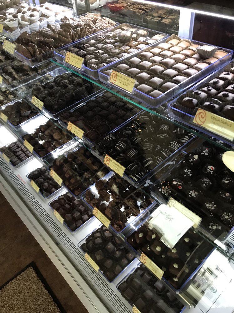 Pulakos Chocolate