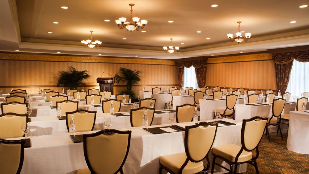 Omni William Penn Hotel
