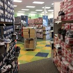 Shoe Carnival S 2261 N Germantown Pkwy Cordova Photo Of Shoe Carnival Cordova Tn United States