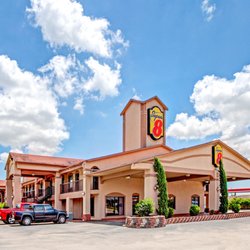 Super 8 Baytown Mont Belvieu Hotels 9032 Highway 146 North Photo Of Super 8 Baytown Mont Belvieu Tx United States