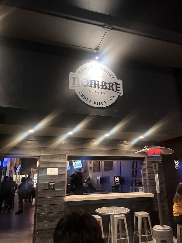 Bar Sin Nombre