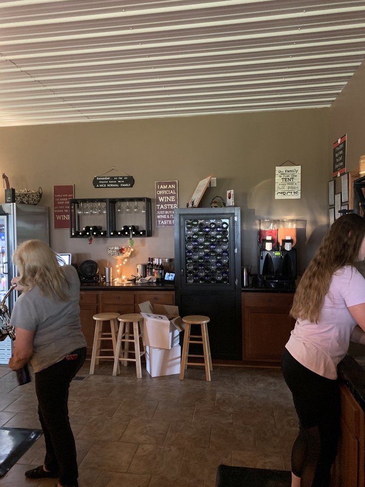 Tipple Hill Winery