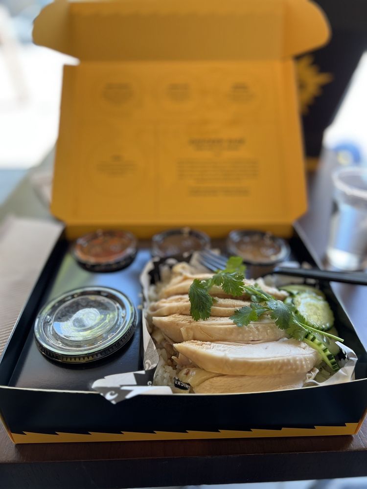 Yeo’s Electric Chicken & Rice